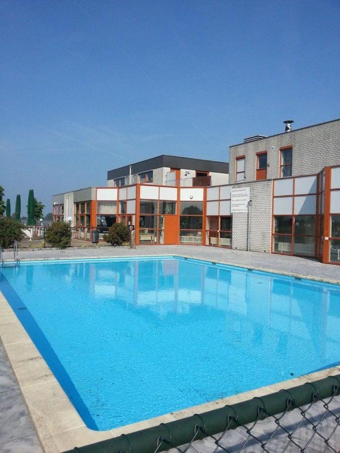 Gezellige chalet in Lithse Ham Exterior foto